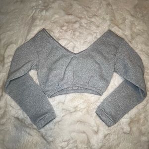 super cropped grey sweater